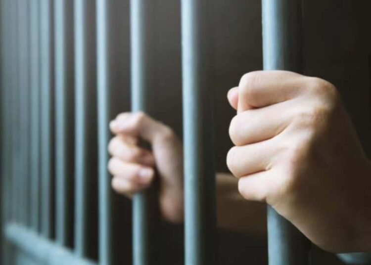 UAE Holds 19 Indians Over Pretend Social Media Posts