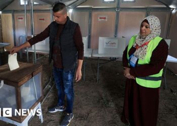 Palestinians in West Financial institution and a few in Gaza vote in native elections