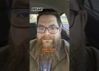 Donald Trump threatens to jail journalists. It's day 441. #trump #information #iran #battle #fyp