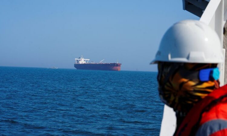 Reside updates: Iran warfare information: Iranian gunboats fireplace on tanker after Strait of Hormuz closed once more