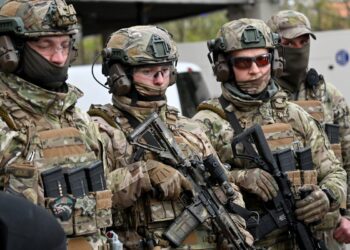 Ukraine-Russia conflict newest: Ukrainian police chief resigns after officers ‘disgracefully’ flee Kyiv capturing