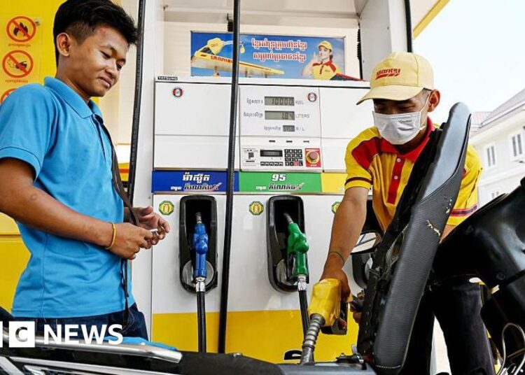 Oil costs uneven after expletive-laden Trump risk to Iran