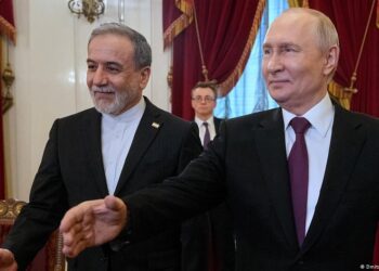 Putin pledges help for Iran in talks with FM Araghchi