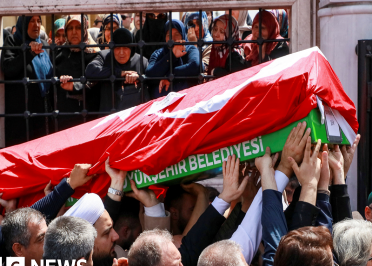 College shootings a brand new trauma for Turkey as nation mourns – BBC College shootings a brand new trauma for Turkey as nation mourns – BBC