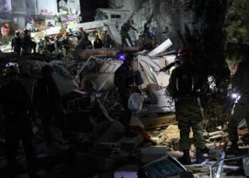 US-Iran warfare LIVE: Iran hits over 10 websites in Israel’s Haifa; drones goal telecom constructing in UAE’s Fujairah