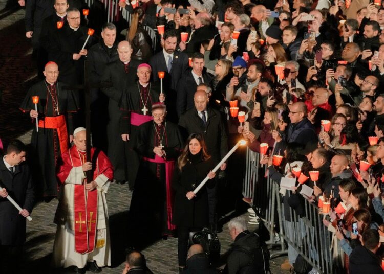 Pope Leo carries cross for all 14 stations throughout Good Friday procession, first pontiff to take action in many years Pope Leo carries cross for all 14 stations throughout Good Friday procession, first pontiff to take action in many years