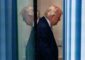 Dwell updates: Iran warfare, Trump agrees to two-week ceasefire, topic to Strait of Hormuz opening