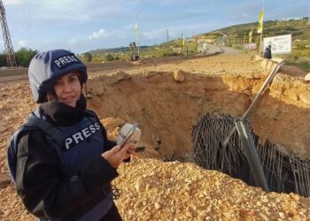 Lebanese PM accuses Israel of warfare crimes after strike kills journalist