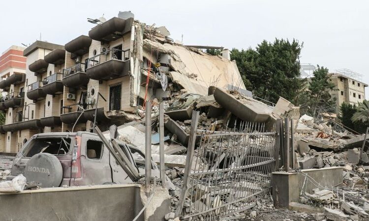 Dwell updates: Iran conflict, Trump optimistic about deal, Strait of Hormuz blockade Dwell updates: Iran conflict, Trump optimistic about deal, Strait of Hormuz blockade