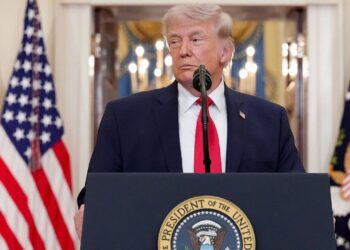 Trump pushes for peace deal as Israel, Iran commerce missiles