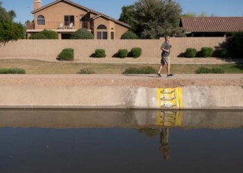 The Western US is already rationing water after a winter snow drought