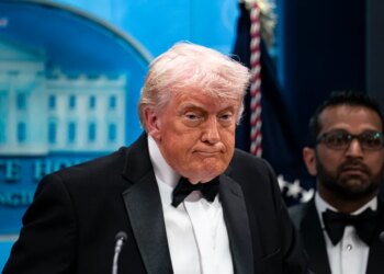 White Home Correspondents’ Dinner taking pictures: How Trump is responding