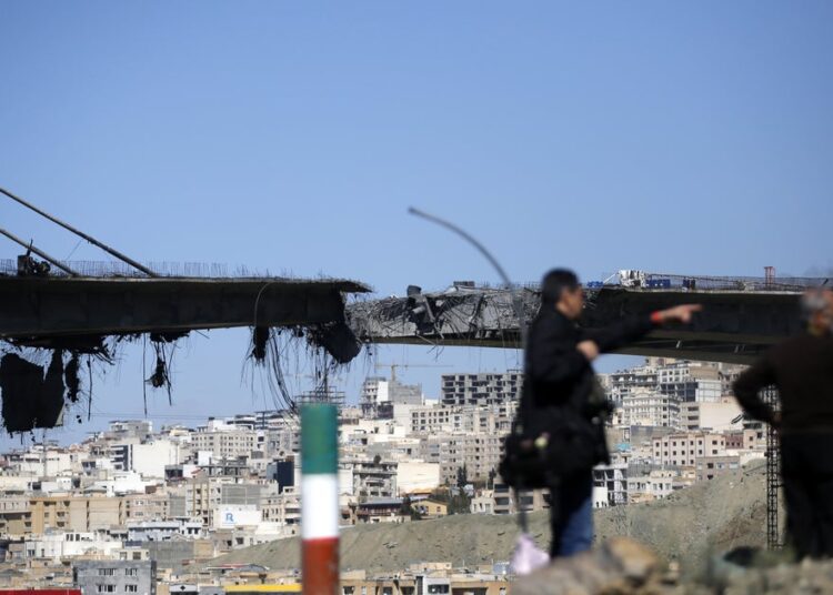 U.S. fighter jet downed by Iran, 1 crew member rescued by American forces