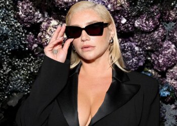 Kesha went skinny dipping for Mom Nature, Kristin Cavallari fashions for her model & cones of disgrace