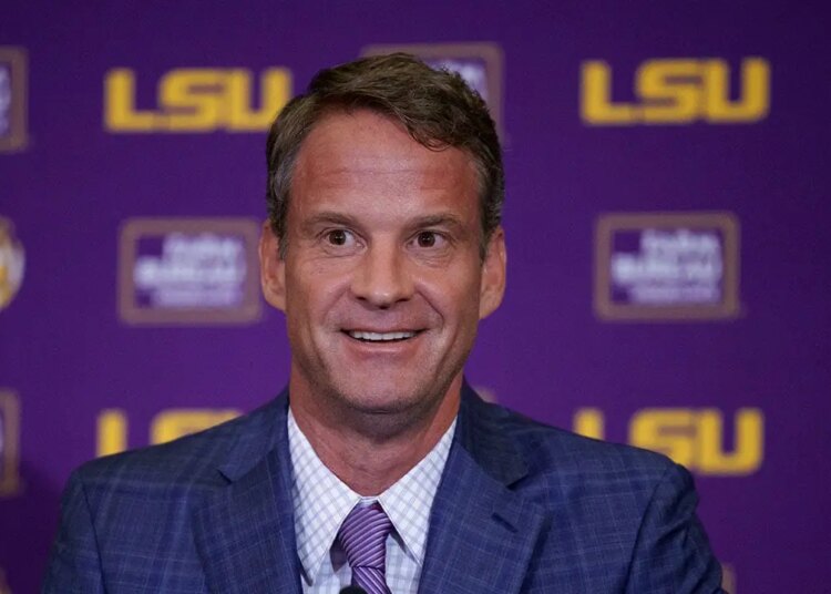 Lane Kiffin fails miserably whereas making an attempt to troll two former groups he walked out on