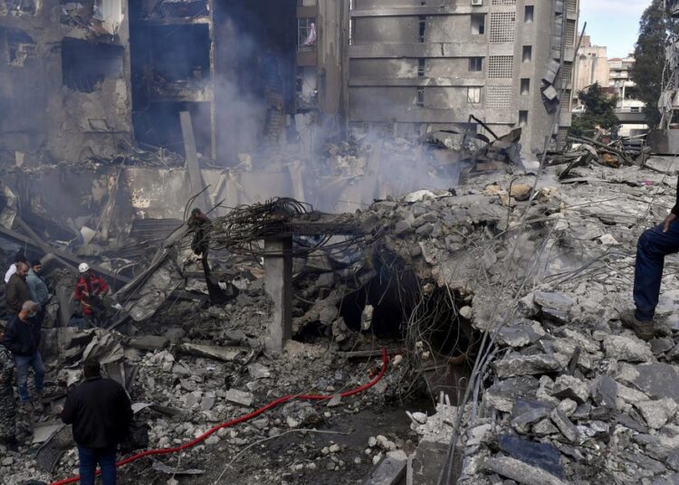 Dwell Updates: U.S. will host talks between Israel and Lebanon, sources say, as fragile Iran ceasefire holds