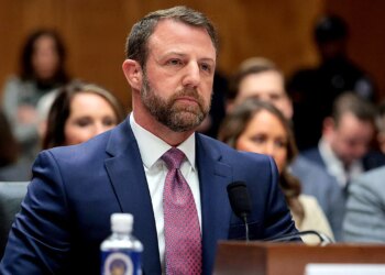 Markwayne Mullin alerts nearer scrutiny of customs at sanctuary metropolis airports