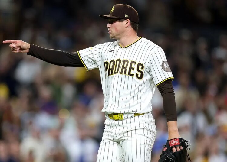 MLB says umpires might have made mistake in foul ball saga throughout ninth inning of Padres-Cubs sport