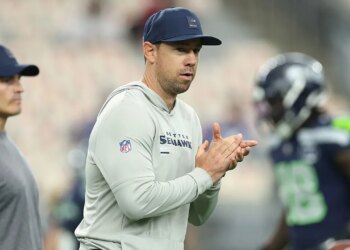 High NFL Draft choose might initially sit behind veteran QB, Raiders coach says High NFL Draft choose might initially sit behind veteran QB, Raiders coach says