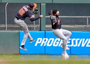 Tigers outfielder Parker Meadows carted off after collision with teammate