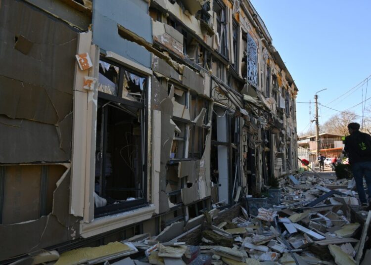 Russia and Ukraine alternate drone assaults