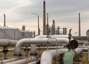 EU approves 6 billion mortgage bundle to help Ukraine