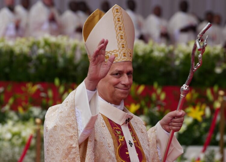 Pope Leo XIV urges US and Iran to return to peace talks