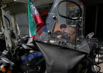 Ceasefire stays shaky at the same time as US and Iran put together for talks