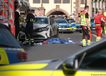 Leipzig: 2 killed after automotive drives into crowd