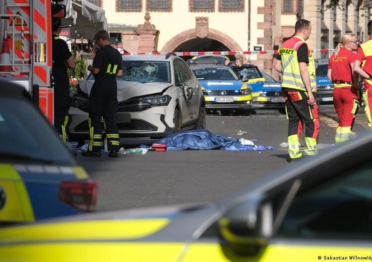 Leipzig: 2 killed after automotive drives into crowd