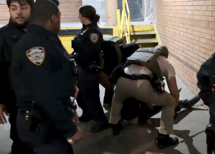 DHS says ICE arrested Nigerian nationwide in Brooklyn, sparking protests