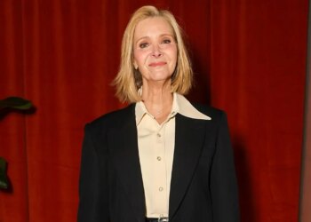 Lisa Kudrow says ‘Associates’ forged nonetheless earns M a yr in residuals