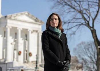 Congressional hopeful refuses to sentence assaults on Trump in weird video